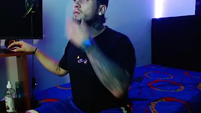 miia-liiam online show from 01-16-26, 05:33