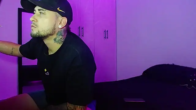 miia-liiam online show from 03-10-26, 06:18