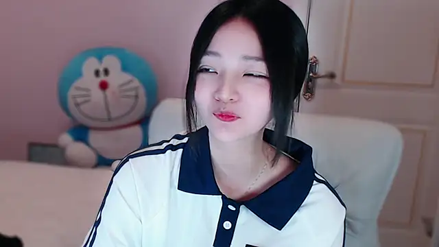 xiao-xiao-D online show from 03-08-25, 11:37