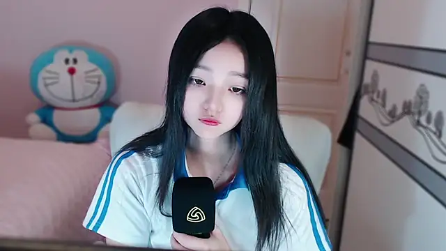 xiao-xiao-D online show from 03-22-25, 08:51