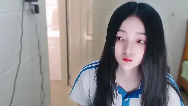 Snapshot of xiao-xiao-D chatting on 03-08-26, 06:28 xiao-xiao-D online show from 03-08-26, 06:28