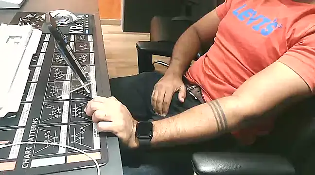 Snapshot of Nil_Talreja chatting on 02-04-25, 05:31 Nil Talreja online show from 02-04-25, 05:31