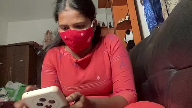 Tamil Sanjana  online show from 01-09-26, 07:59