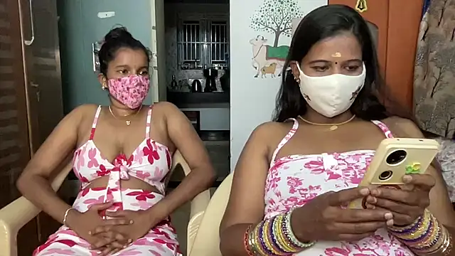Snapshot of Tamil_Sanjana_ chatting on 06-29-26, 04:40 Tamil Sanjana online show from 06-29-26, 04:40