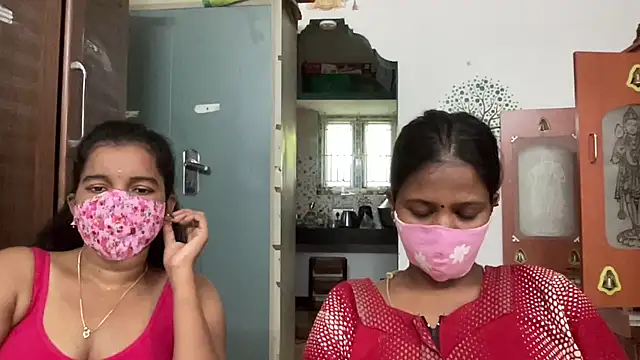 Snapshot of Tamil_Sanjana_ chatting on 07-14-26, 07:57 Tamil Sanjana online show from 07-14-26, 07:57