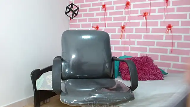 dani-lue online show from 02-20-25, 12:15