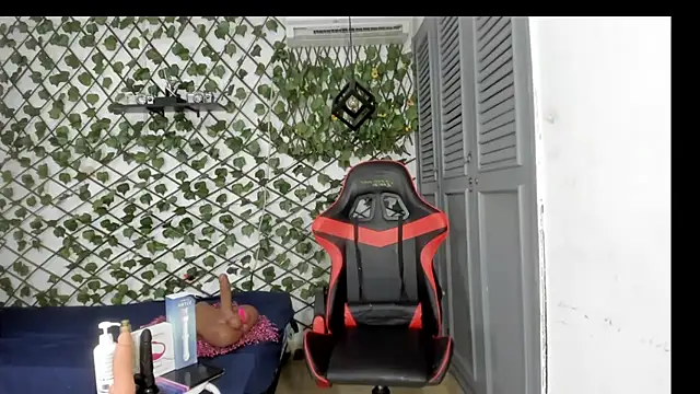 dani-lue online show from 11-22-25, 01:10