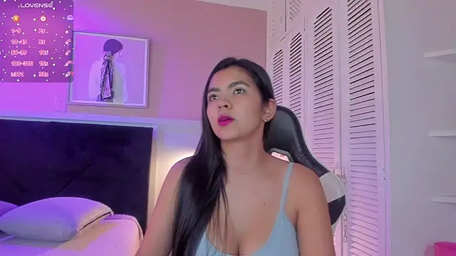 Snapshot of nathyy_garcia chatting on 01-30-25, 03:44 nathyy garcia online show from 01-30-25, 03:44