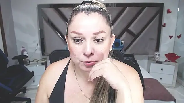 natalia5560 online show from 02-17-25, 02:04