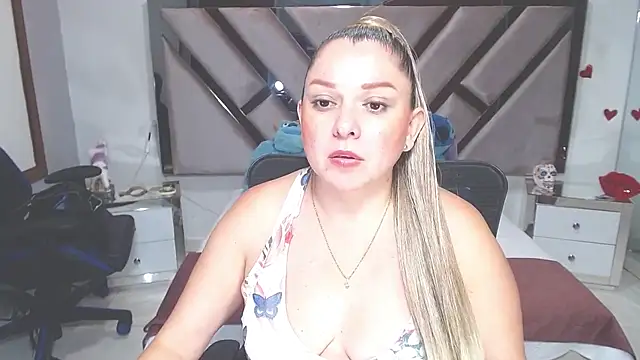 natalia5560 online show from 02-22-25, 06:19