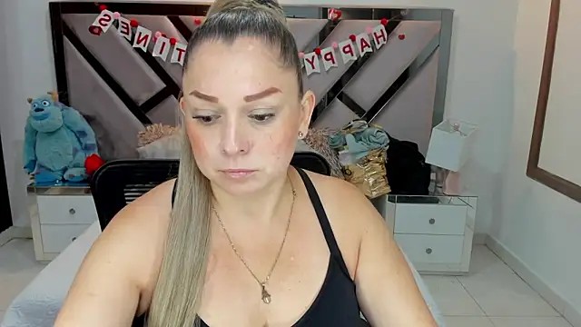 natalia5560 online show from 09-24-25, 01:03