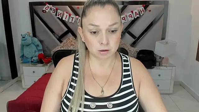 natalia5560 online show from 09-29-25, 12:32