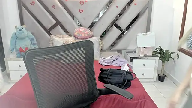 natalia5560 online show from 11-13-25, 01:21