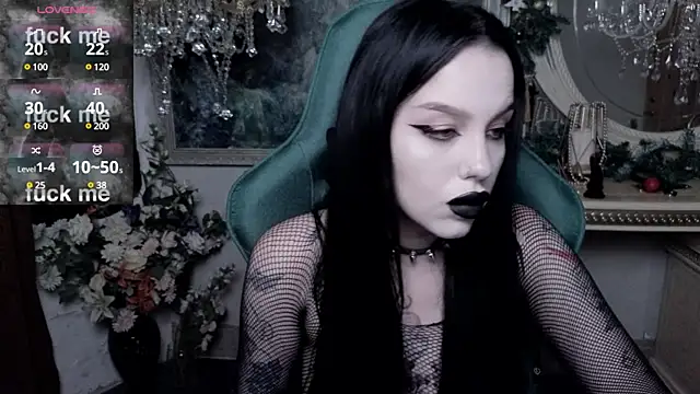 Snapshot of alexx_succubus chatting on 01-27-25, 08:40 alexx succubus online show from 01-27-25, 08:40