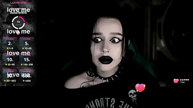 Snapshot of alexx_succubus chatting on 03-10-25, 11:38 alexx succubus online show from 03-10-25, 11:38