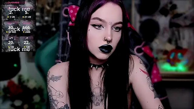 Snapshot of alexx_succubus chatting on 11-12-25, 04:57 alexx succubus online show from 11-12-25, 04:57