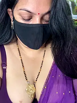 FlatVincy4 online show from 10-11-25, 05:39