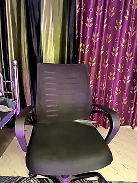 hot menka online show from 01-05-25, 11:04