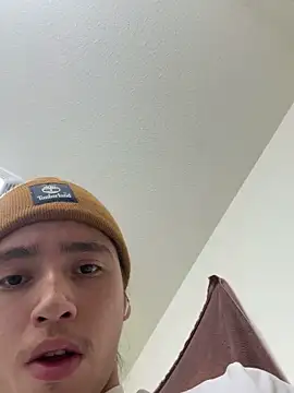 qbaby96 online show from 12-28-24, 08:36