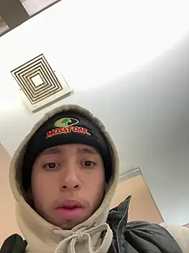 qbaby96 online show from 01-09-25, 08:03