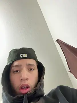 qbaby96 online show from 02-06-25, 11:48