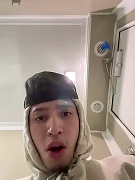 qbaby96 online show from 02-27-25, 05:24