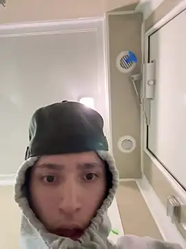 qbaby96 online show from 03-04-25, 10:13