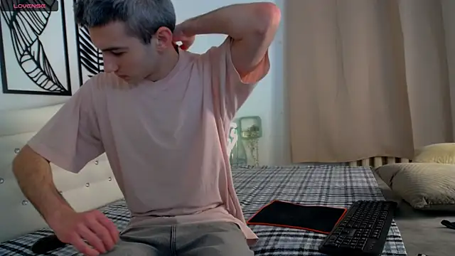 Devin Jay online show from 02-02-25, 07:35