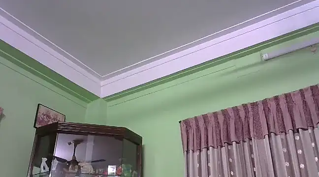 GildanK18 online show from 03-21-25, 12:18