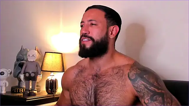 Snapshot of BradLeon_ chatting on 11-23-25, 09:31 BradLeon online show from 11-23-25, 09:31