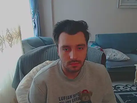 handsomeee04 online show from 02-25-25, 11:41