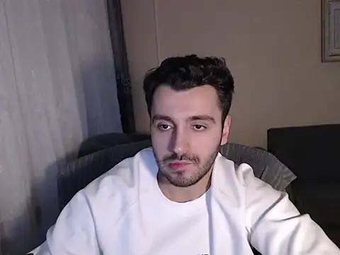 handsomeee04 online show from 12-02-25, 10:16