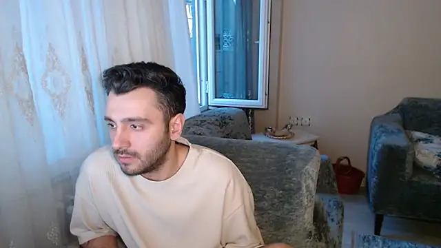 handsomeee04 online show from 05-15-26, 11:12