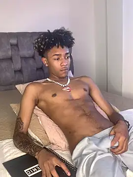 Snapshot of Boy_cock18 chatting on 01-15-25, 10:35 Boy cock18 online show from 01-15-25, 10:35