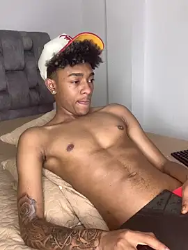 Snapshot of Boy_cock18 chatting on 01-17-25, 08:45 Boy cock18 online show from 01-17-25, 08:45