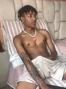 Snapshot of Boy_cock18 chatting on 02-07-25, 05:18 Boy cock18 online show from 02-07-25, 05:18