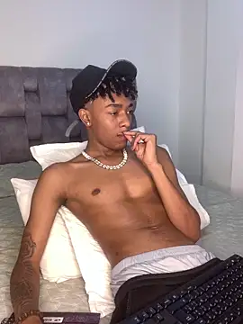 Snapshot of Boy_cock18 chatting on 02-12-25, 12:05 Boy cock18 online show from 02-12-25, 12:05