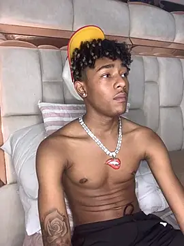 Snapshot of Boy_cock18 chatting on 02-24-25, 01:24 Boy cock18 online show from 02-24-25, 01:24