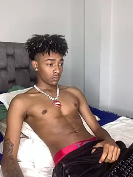 Snapshot of Boy_cock18 chatting on 03-02-25, 12:53 Boy cock18 online show from 03-02-25, 12:53