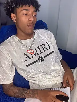 Snapshot of Boy_cock18 chatting on 03-15-25, 04:13 Boy cock18 online show from 03-15-25, 04:13