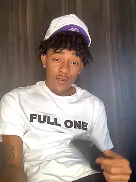 Snapshot of Boy_cock18 chatting on 10-05-25, 09:34 Boy cock18 online show from 10-05-25, 09:34