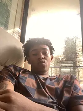 Snapshot of Boy_cock18 chatting on 10-10-25, 04:06 Boy cock18 online show from 10-10-25, 04:06