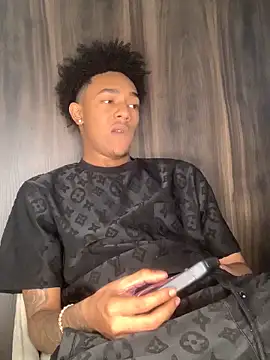 Snapshot of Boy_cock18 chatting on 11-04-25, 11:15 Boy cock18 online show from 11-04-25, 11:15