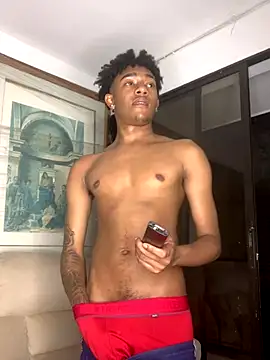 Snapshot of Boy_cock18 chatting on 12-14-25, 01:22 Boy cock18 online show from 12-14-25, 01:22