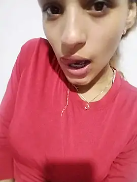 Snapshot of charlotes28 chatting on 12-28-24, 12:36 charlotes28 online show from 12-28-24, 12:36