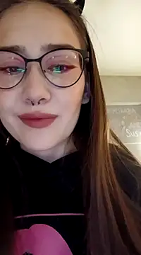 Snapshot of SashaMeow chatting on 01-31-25, 04:17 SashaMeow online show from 01-31-25, 04:17