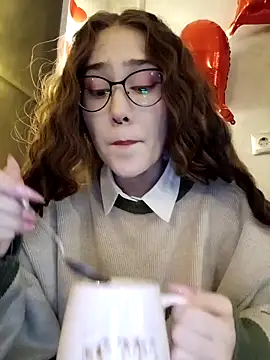 Snapshot of SashaMeow chatting on 02-15-25, 04:23 SashaMeow online show from 02-15-25, 04:23