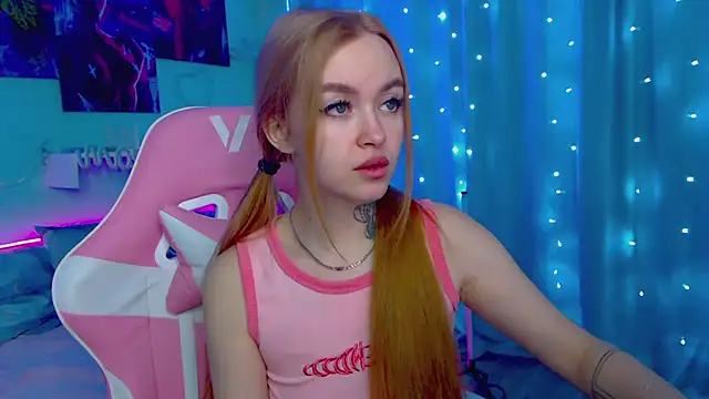 Snapshot of Naughty_Mable chatting on 01-25-25, 12:27 Naughty Mable online show from 01-25-25, 12:27