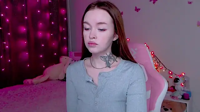 Snapshot of Naughty_Mable chatting on 11-14-25, 12:20 Naughty Mable online show from 11-14-25, 12:20