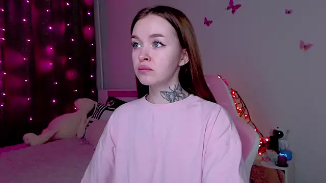 Snapshot of Naughty_Mable chatting on 11-28-25, 12:46 Naughty Mable online show from 11-28-25, 12:46